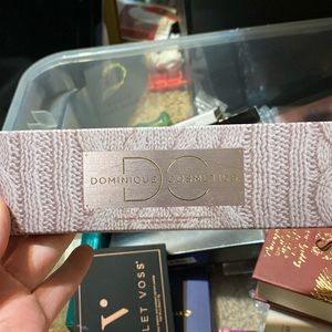 Dominique cosmetics eyeshadow palette